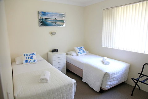 Beach House Holiday Apartments - Port Augusta Accommodation 24
