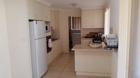 Twin Palms Holiday House At Lighthouse - Port Augusta Accommodation 6