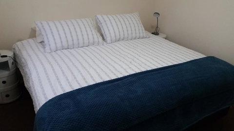 Twin Palms Holiday House At Lighthouse - Port Augusta Accommodation 7