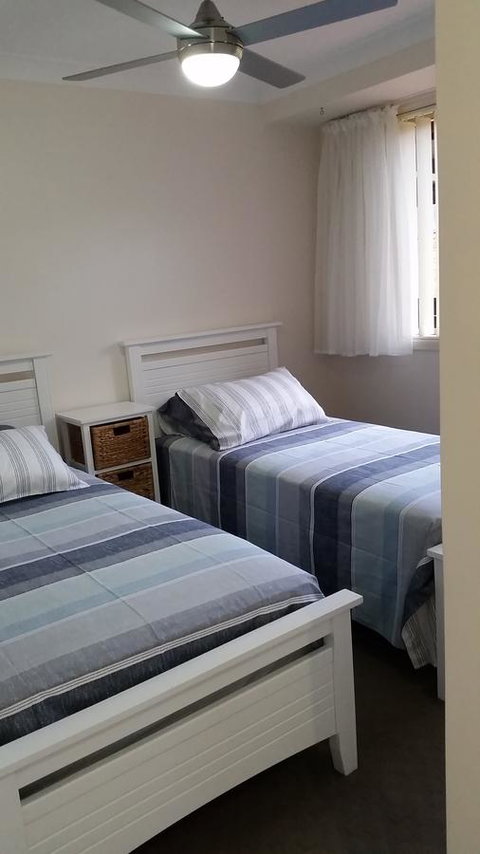 Twin Palms Holiday House At Lighthouse - Port Augusta Accommodation 10