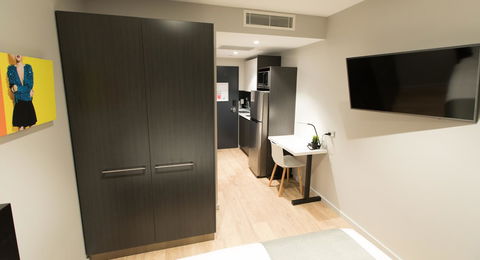 Studio 8 Residences - Adults Only - Port Augusta Accommodation 12