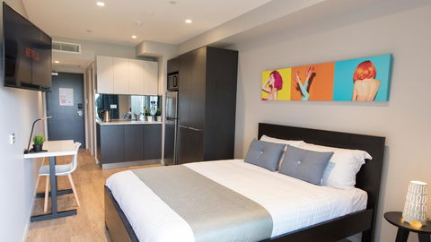 Studio 8 Residences - Adults Only - Port Augusta Accommodation 1