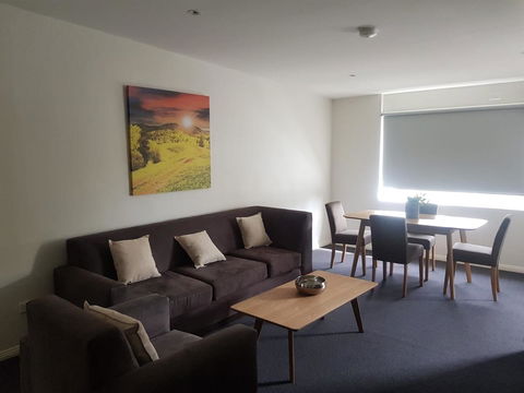 Carlton Suites - Port Augusta Accommodation 32