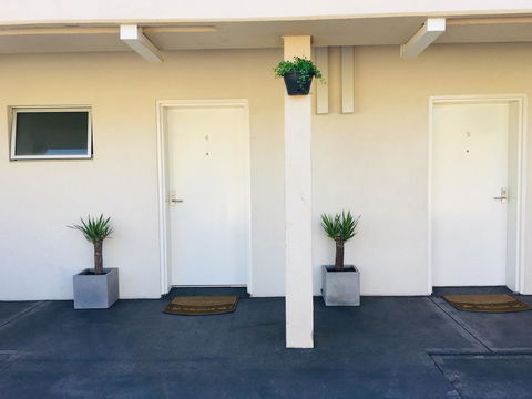 Carlton Suites - Port Augusta Accommodation 27