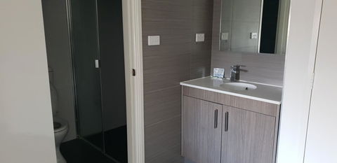 Carlton Suites - Port Augusta Accommodation 7