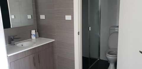 Carlton Suites - Port Augusta Accommodation 9