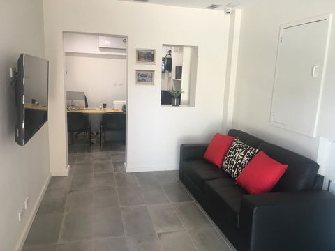 Carlton Suites - Port Augusta Accommodation 30