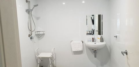 Carlton Suites - Port Augusta Accommodation 21