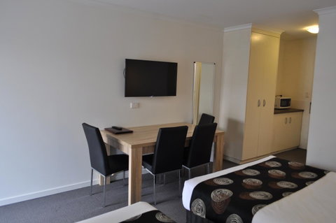 Albury Burvale Motor Inn - Port Augusta Accommodation 6
