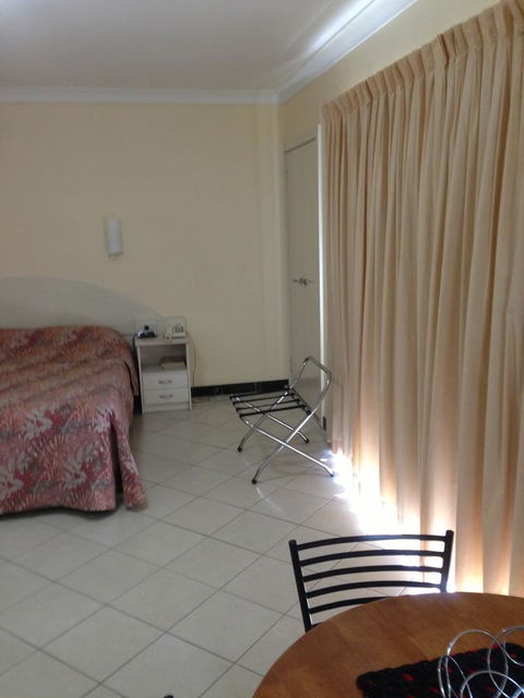 Bel Mondo Apartments - Port Augusta Accommodation 10