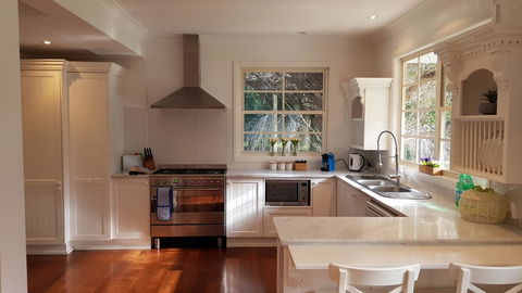 Bowral Escape - Port Augusta Accommodation 6