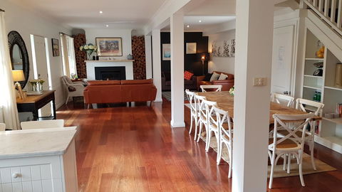 Bowral Escape - Port Augusta Accommodation 16