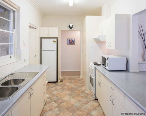 Villa Blue - Port Augusta Accommodation 14