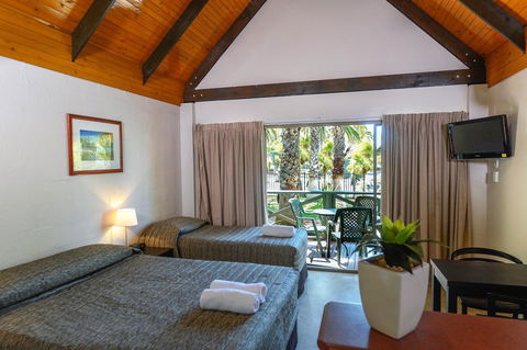 Desert Palms Alice Springs - Port Augusta Accommodation 9