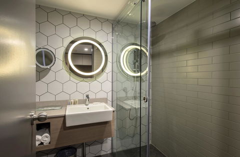Crowne Plaza Alice Springs Lasseters, An IHG Hotel - Port Augusta Accommodation 29