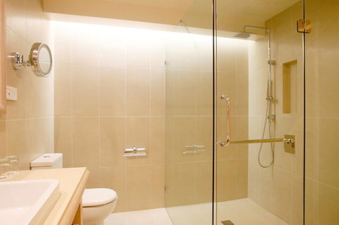 Crowne Plaza Alice Springs Lasseters, An IHG Hotel - Port Augusta Accommodation 32