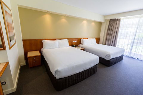 Crowne Plaza Alice Springs Lasseters, An IHG Hotel - Port Augusta Accommodation 9