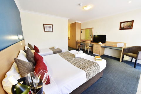 Diplomat Hotel Alice Springs - Port Augusta Accommodation 13