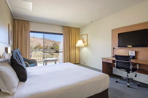 DoubleTree By Hilton Alice Springs - Port Augusta Accommodation 9
