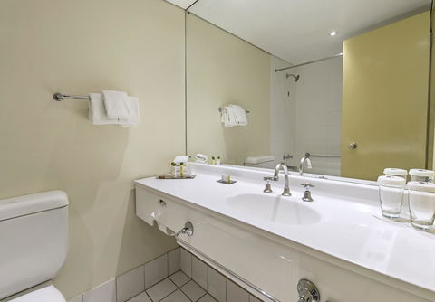 DoubleTree By Hilton Alice Springs - Port Augusta Accommodation 25