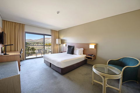 DoubleTree By Hilton Alice Springs - Port Augusta Accommodation 39