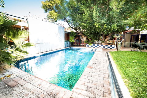 Jump Inn Alice Budget Accommodation - Port Augusta Accommodation 1