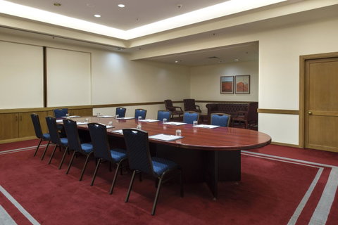 Hilton Darwin - Port Augusta Accommodation 40