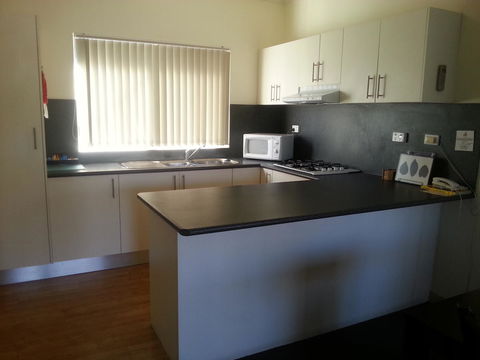 Alice On Todd Apartments - Port Augusta Accommodation 15