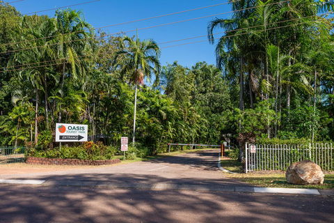 Oasis Tourist Park - Port Augusta Accommodation 24