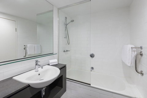 Vibe Hotel Darwin Waterfront - Port Augusta Accommodation 16