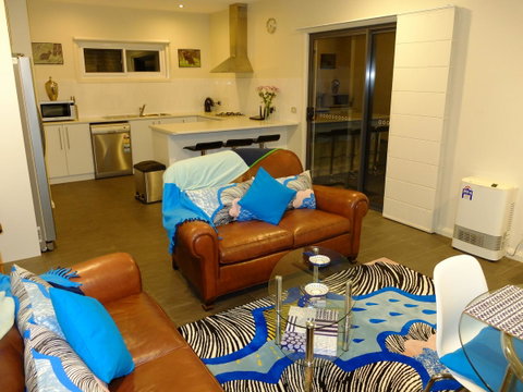 Rock Wallaby - Port Augusta Accommodation 3