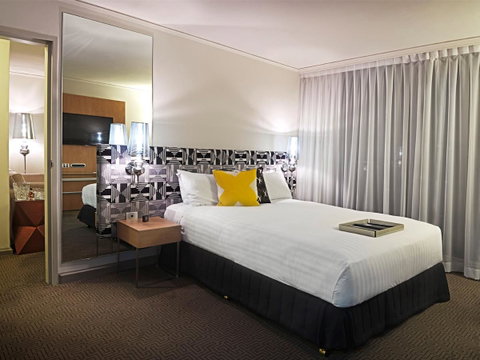 QT Canberra - Port Augusta Accommodation 8