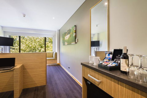Crowne Plaza Canberra, An IHG Hotel - Port Augusta Accommodation 42
