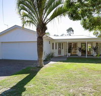 Bonito' 26 Bonito Street - pet friendly housewith aircon - Port Augusta Accommodation