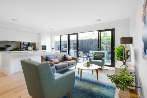 Boutique Stays - Murrumbeena Place 2 - Port Augusta Accommodation 1