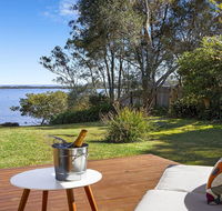 Braeside - waterfront fireplace - Port Augusta Accommodation