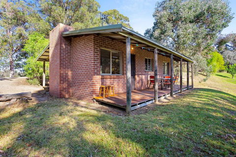 Braeside Cabin Three - Parsonsia - Port Augusta Accommodation 0