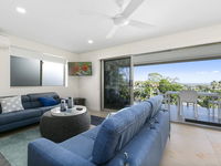 Breathtaking views across Noosa - Unit 1 Taralla 18 Edgar Bennett Avenue