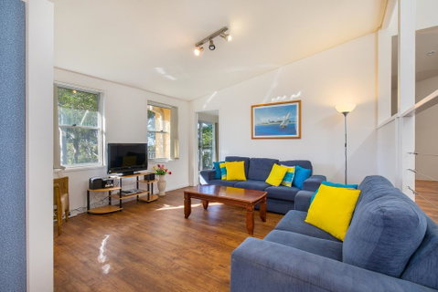 Breeze In Mollymook Beach - Port Augusta Accommodation 2