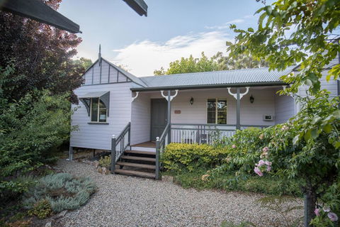 Briar Rose Cottages - Port Augusta Accommodation 0