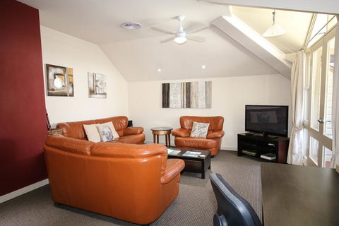 Briars Country Lodge - Port Augusta Accommodation 3