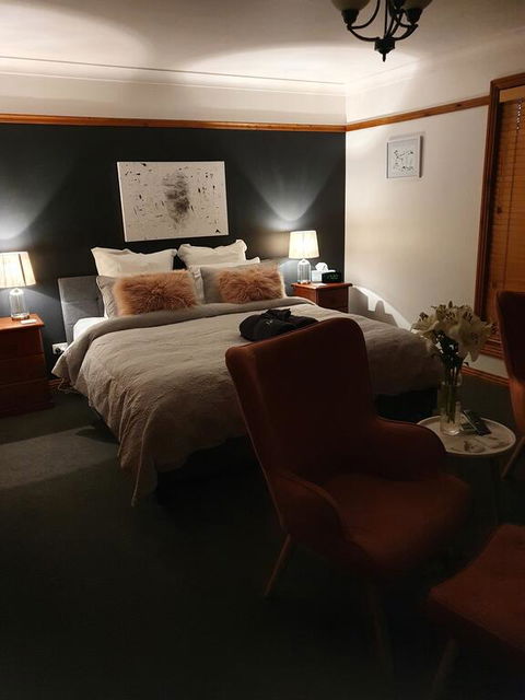 Brick Creek House - Port Augusta Accommodation 2