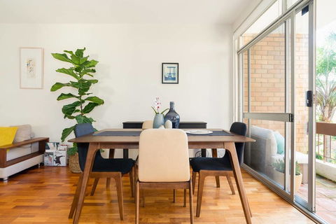 Bright And Spacious Apartment Near Bronte Beach - Port Augusta Accommodation 3