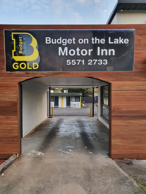 Budget On The Lake - Port Augusta Accommodation 1