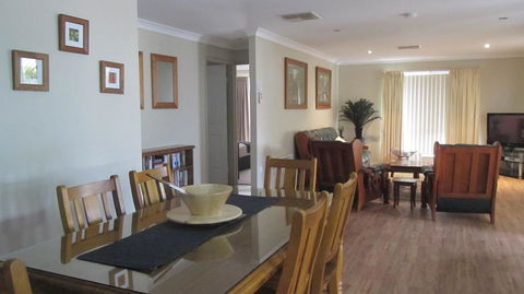 Bunya Vista Accommodation - Port Augusta Accommodation 2