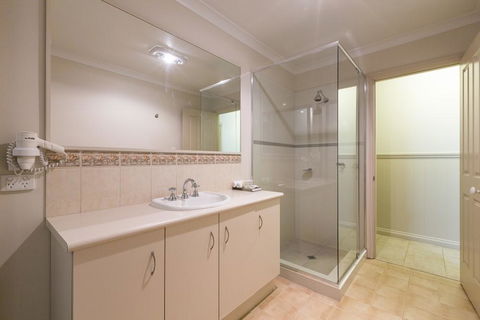 Bushy Lake Chalets - Port Augusta Accommodation 1