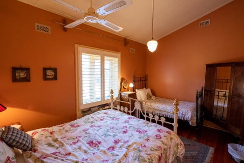 Buxton Manor - Port Augusta Accommodation 1