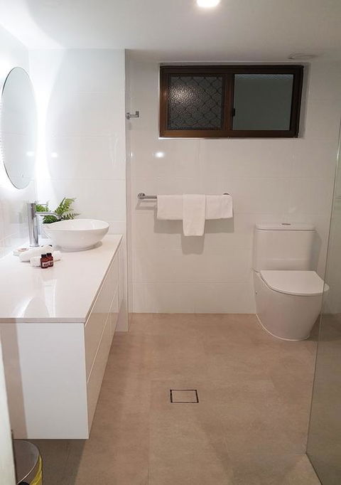Byron Bay Beachfront Apartments - Port Augusta Accommodation 3
