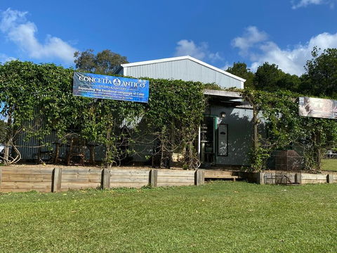 BYRON BAY'S MOD SWANKY SHED AT TOORALOO FARM STAY! - Port Augusta Accommodation 2