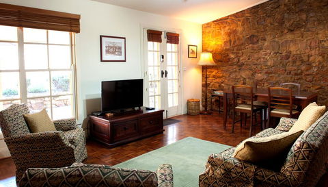 Byronsvale Vineyard And Accommodation - Port Augusta Accommodation 0